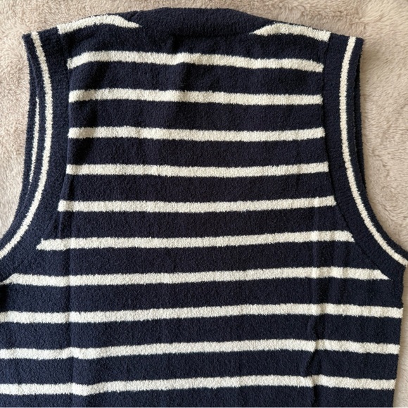 NWT Madewell Bouclé-Knit Sweater Tank
Vintage Ivory Juniper Berry Size M - Picture 9 of 11